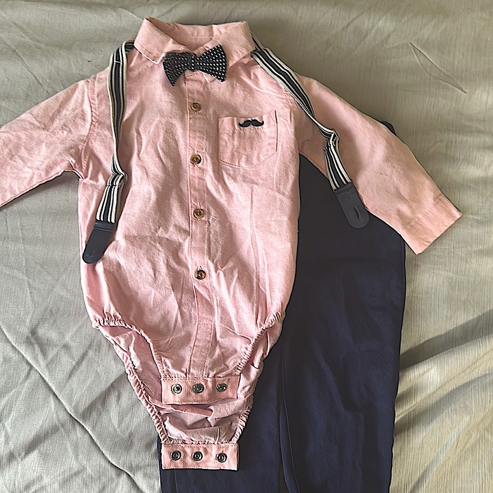 Little gents dress up clothes12-18 months